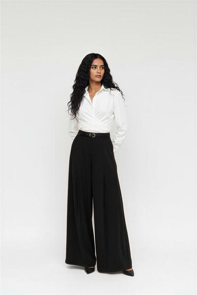 Setre Black Pleat Detailed Relaxed Cut Belted Trousers