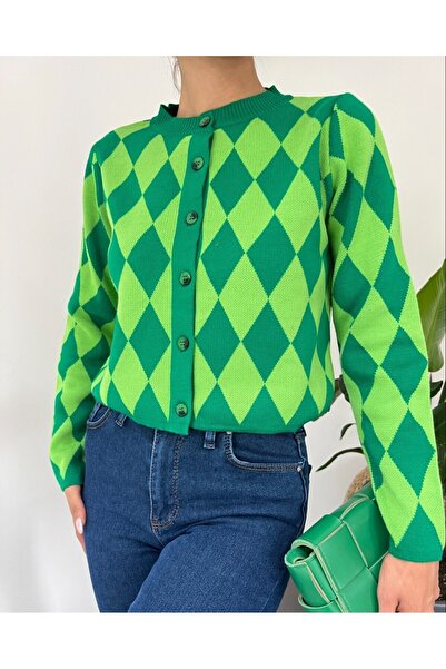 Modamorfo Crew Neck Buttoned Diamond Pattern Cardigan