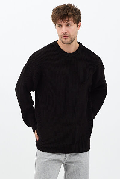 Tarz Cool Ανδρικό μαύρο πλεκτό πουλόβερ κανονικής εφαρμογής με λαιμόκοψη Crew