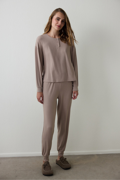 Penti Dark Beige Hello Friday Crew Neck Long Sleeve Pajama Set