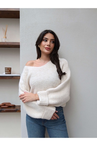 ESRAHELVACI Cuffed Sleeves Crew Neck Knit Sweater