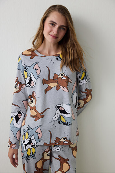 Penti Szürke melange Friends nyomott mintás, nyakú pamut hosszú ujjú pizsama szett