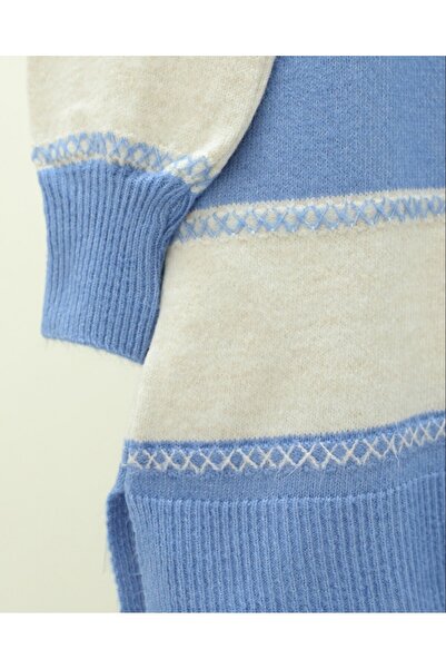 Modamorfo Pletená tunika se vzorem křížových pruhů - modrá