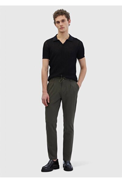 Ramsey Μαύρο πλεκτό ζακάρ με λαιμό πόλο