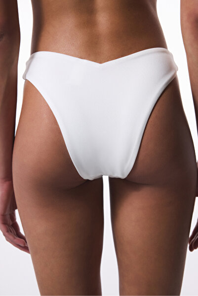 Penti White Pearl Beaded V Cut Bikini Bottom - Gamze Erçel Collection