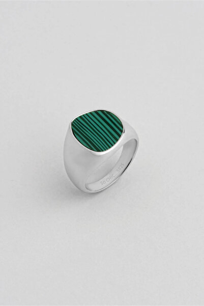 So CHIC... Green Majesty 18 Ayar Beyaz Altın Kaplama Gümüş Yüzük