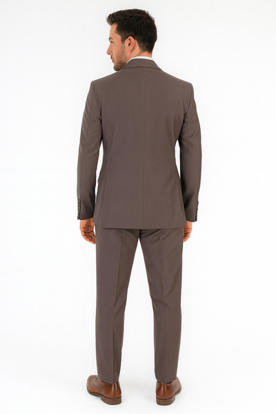 BLU 190's Klasik Takım Elbise