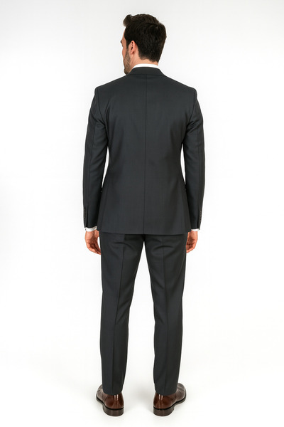 BLU 190's Klasik Takım Elbise