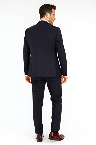 BLU 190's Klasik Takım Elbise