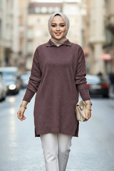 N.S NEVA STYLE تونيك تريكو محتشم بلون أرجواني داكن مضلع 65903KLILA