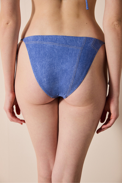 Penti Mehrfarbiger Bikini-Unterteil mit Jade-Nieten und Strasssteinen – Gamze Erçel-Kollektion