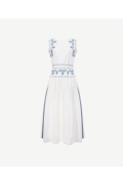 Yargıcı Nakış Detaylı Kolsuz Uzun Elbise