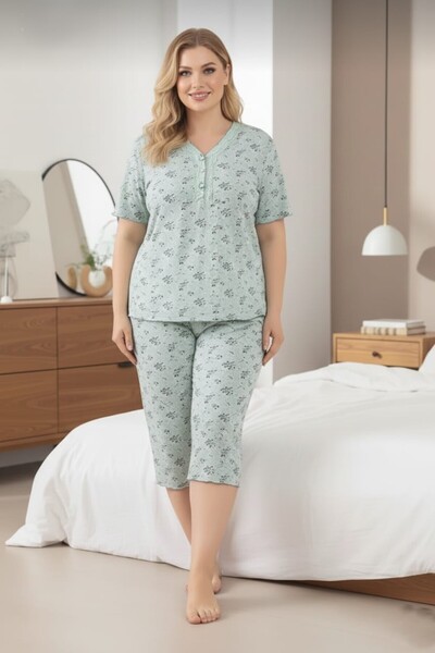 Eyfuze Women's Plus Size Short Sleeve Capri Bamboo Pajama Set