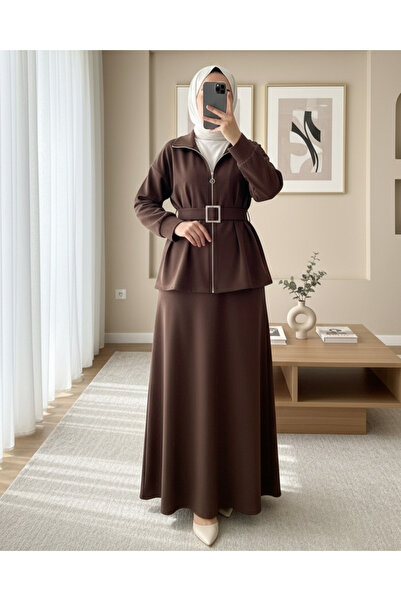 Modamorfo Combed Cotton Suit with Pleated Waist, Front Zipper and Belted Skirt - K. Brown