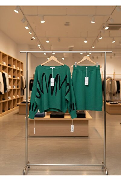 YusGos Women's Batwing Sleeve Sweater Mini Skirt Knitwear Winter Set