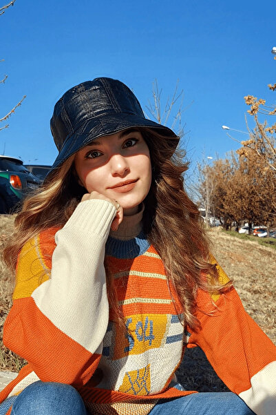 Bay Şapkacı Kadın Bermuda Şapka 1128 Siyah