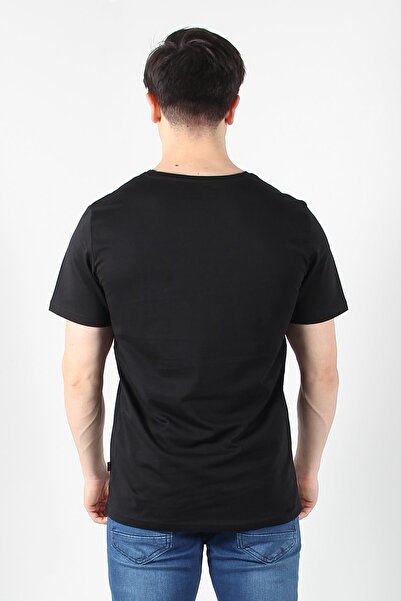 Mckanzie Μπλουζάκι με λαιμόκοψη σε σχήμα V Basic Single Jersey Regular Fit 2021