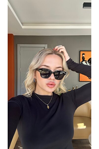 Angel Eyes Black Cornered Unisex Sunglasses – Uv400 Protection