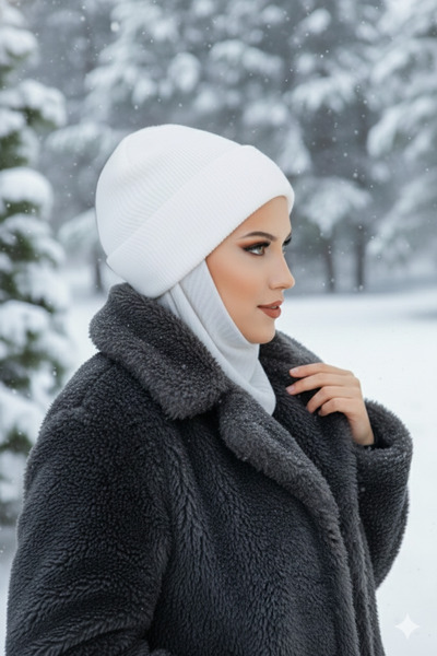 Aişe tesettür Off-White Ribbed Masked Beret
