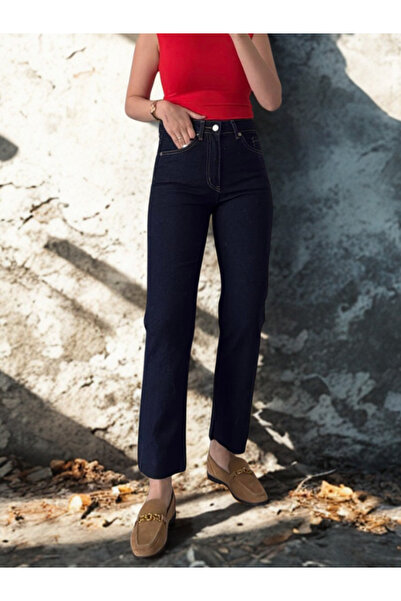 BEES JEANS جينز جوليا النسائي ذو اللون الأزرق الداكن بقصة مستقيمة