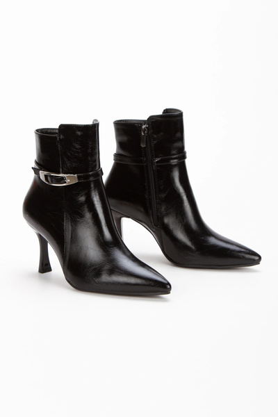 Miss Mitto Cizme de damă, negre, cu vârf ascuțit, cu toc subțire, confortabil...