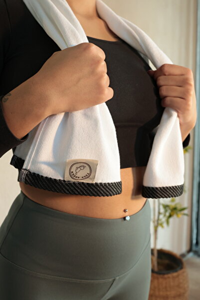 Yoga Arden منشفة يوجا وبيلاتس عالية الجودة للياقة البدنية