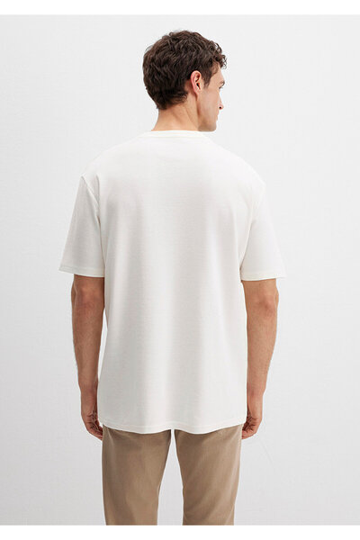 Mavi Logo Printed Ecru T-Shirt Loose Fit / Relaxed Fit 0613250-70057