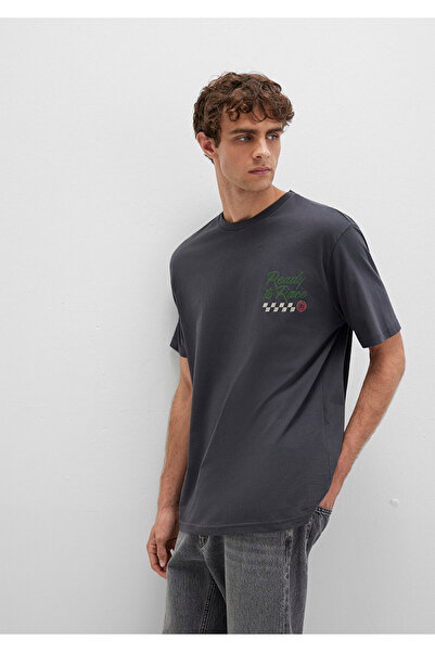 Mavi Bedrucktes Anthrazit-T-Shirt mit lockerer Passform / lockerer, bequemer Schnitt 0613031-80106