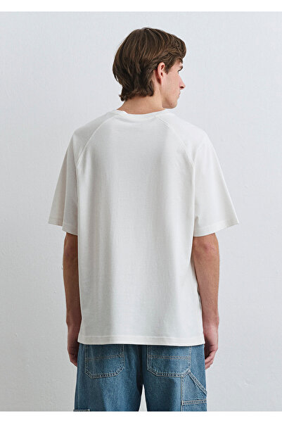 Mavi Logo Printed Ecru T-Shirt Loose Fit / Loose Relaxed Fit 0612550 -70057