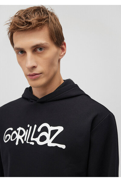 Mavi Чорна толстовка з принтом Gorillaz 0S10181-900