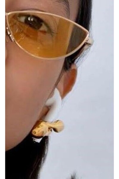 Acousticworld AirPods Kulaklık Tutucu Küpe, 24 Ayar Altın Kaplama Hediyelik Eşya