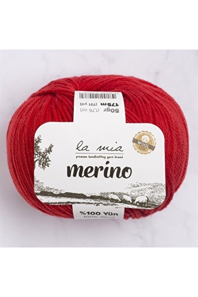 sylar حبل محبوك يدوي باللون الأحمر من La Mia Merino - L092 - 33789