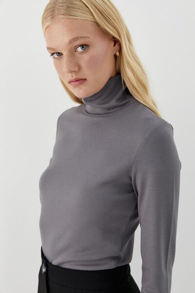 MARKALİSTE Γκρι μπλούζα με ψηλό λαιμό