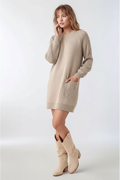 MAMAYAGA Women's Long Sleeves Self-Textured Crew Neck Tunic Oversized Stylish Winter Knitwear Plus Size Sweater