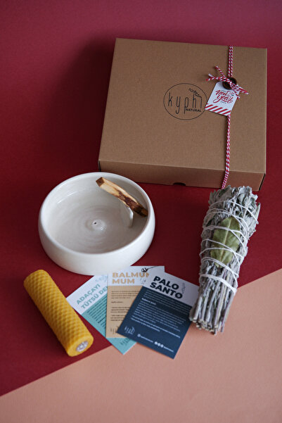 Kyphi Natural Koza Tütsülük Ve Enerji Başlangıç Seti : Adaçayı Tütsü Demeti, Palo Santo Ağaç Tütsü, Balmumu Mum
