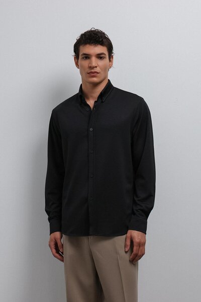 Antioch Black Buttoned Collar Relax Fit Men's Shirt