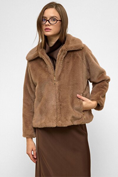 Olcay Μπουφάν από ψεύτικη γούνα με φερμουάρ Reglan KAMEL 1012