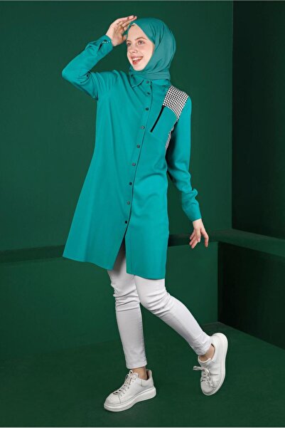 Alvina Buttoned Tunic with Hawkbeak Pattern Detail 43288