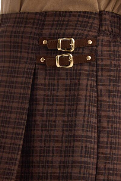 DeFacto Girl's Pleated Checkered Suede Shorts Skirt G3767A825Wn