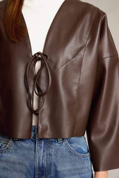 DeFacto Μπουφάν από συνθετικό δέρμα με δέσιμο μπροστά G6248AX25WN