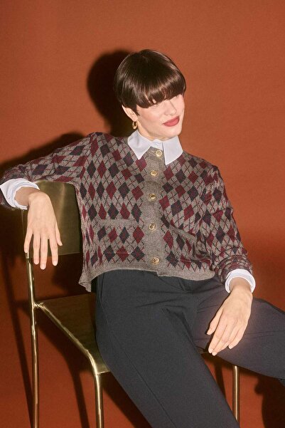 DeFacto Regular Fit Crew Neck Argyle Pattern Buttoned Knitwear Cardigan G6551Ax25Wn