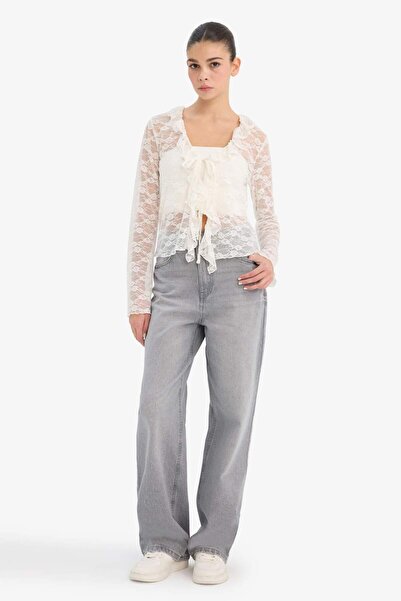 DeFacto Fitted V-Neck Front Tie-Up Lace Long Sleeve Blouse G2868Ax25Au