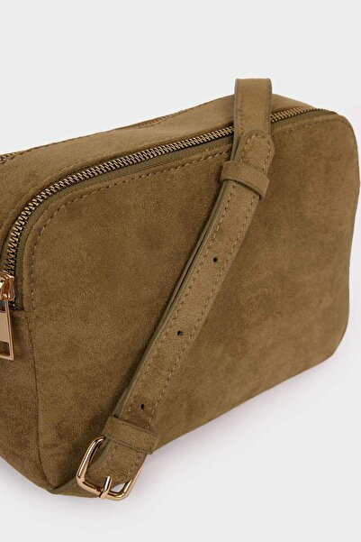 DeFacto Damen-Umhängetasche aus Wildleder F5440AXNS