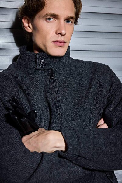 DeFacto Regular Fit-Mantel mit Stehkragen, Taschen und Reißverschluss, gefüttert, F0683AX25WN