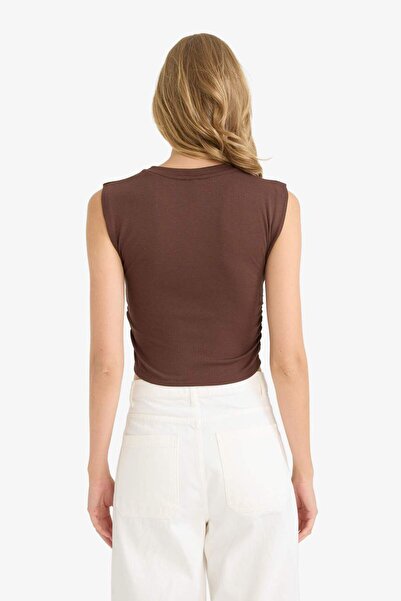 DeFacto Slim Fit Slim Fit Crew λαιμόκοψη με ραβδώσεις F4422AX25SM