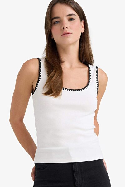 DeFacto Slim Fit με στρογγυλή λαιμόκοψη και ριμπάκι F6276AX25SM