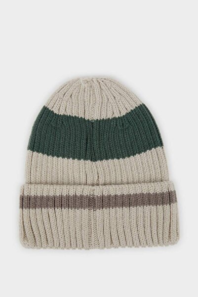 DeFacto Men's Knitwear Beret - A5057ax23wn Model