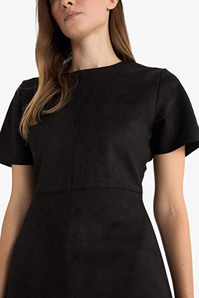 DeFacto A-Line рокля с кръгла яка, къс ръкав и дължина до коляното, от велур G1130AX25WN