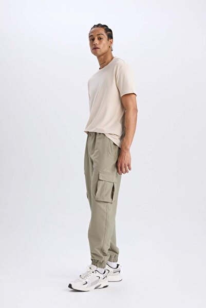 DeFacto DeFactoFit Sportsman Jogger Sweatpants Slim Fit Slim Fit Υφαντό Cargo Τυπικό πόδι με τσέπες D3884AX24W