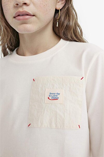 DeFacto Girls' Oversize Wide Fit Crew Neck Printed Long Sleeve T-Shirt F2249A825Au